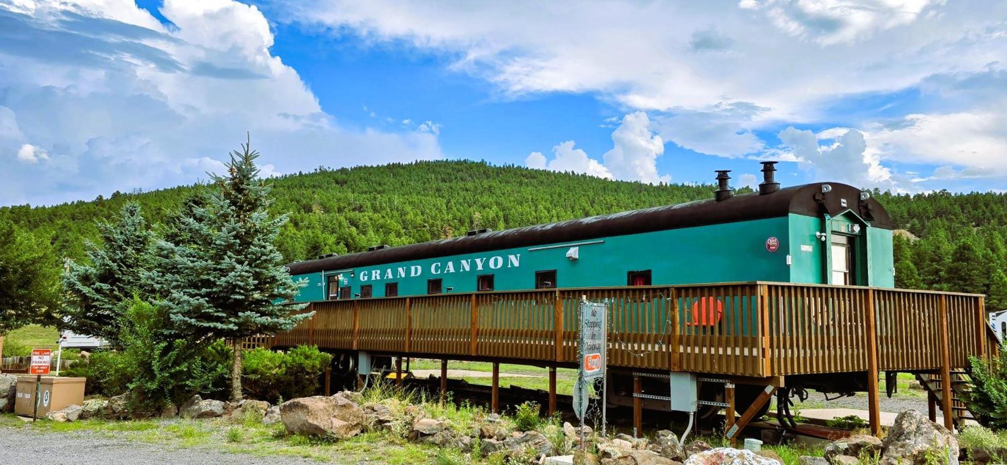 Cabin With A Mountain View 6B Williams Exterior photo