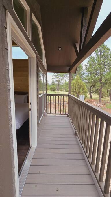 Cabin With A Mountain View 6B Williams Exterior photo